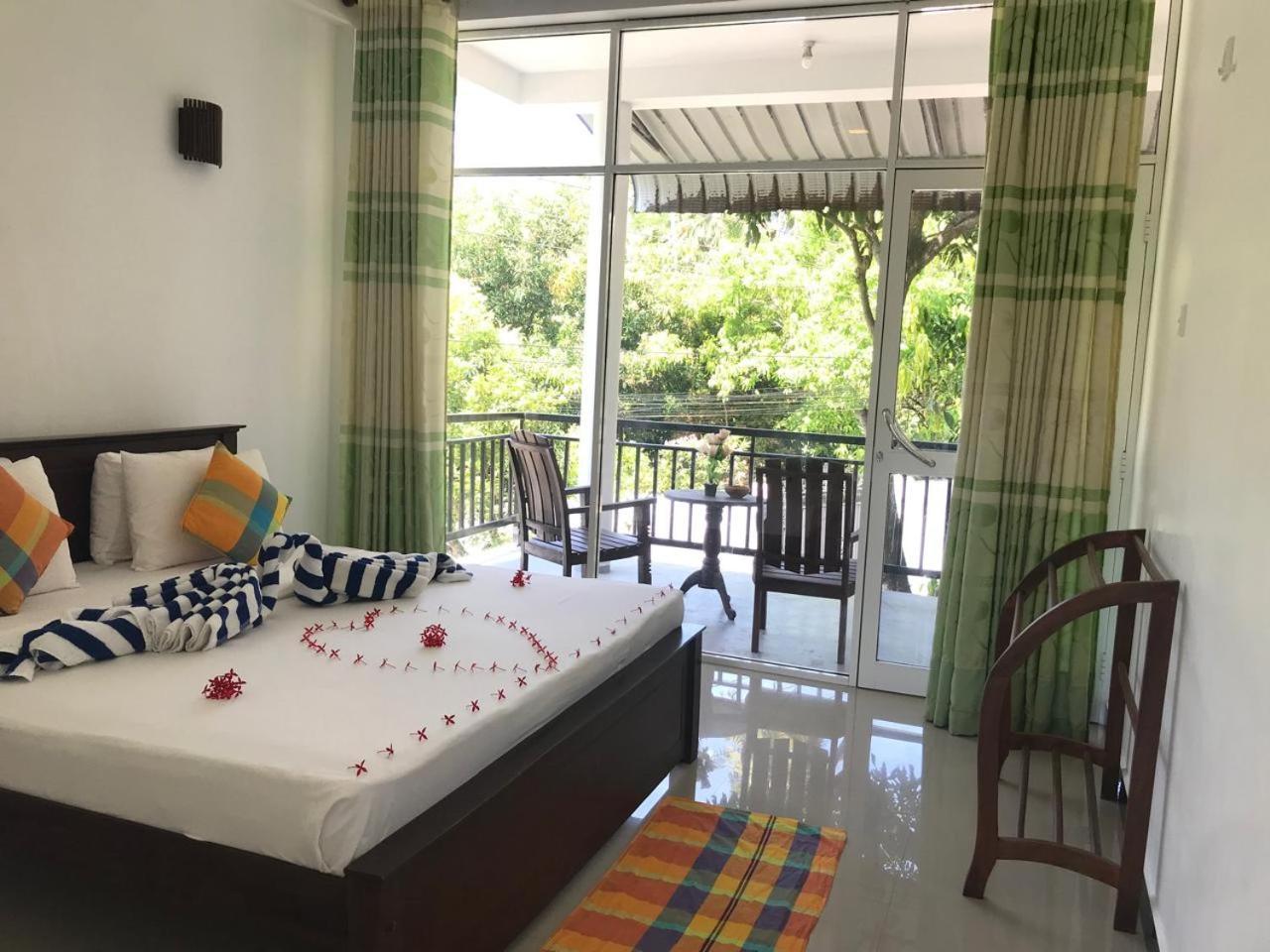 Sea Zone Resort Mirissa Exterior foto